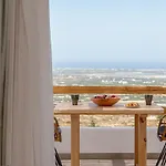 فيلة Naxos Skyline Luxury