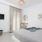 فيلة Naxos Skyline Luxury