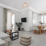 Naxos Skyline Luxury Angídia