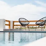 Naxos Skyline Luxury Villa
