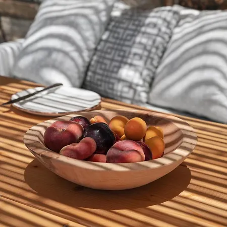 Naxos Skyline Luxury *