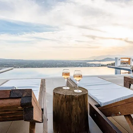 Naxos Skyline Deluxe Villa *
