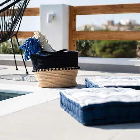 Naxos Skyline Luxury * Agkidia