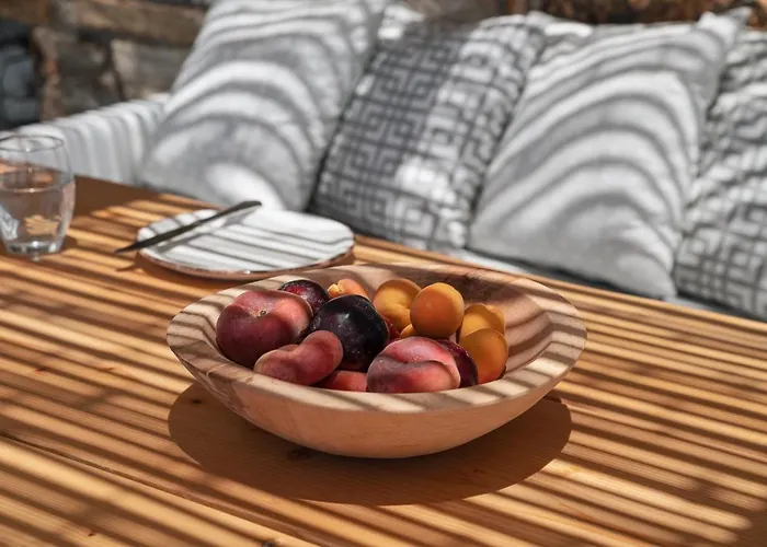 Naxos Skyline Luxury *