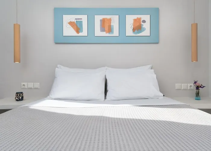 Naxos Skyline Luxury