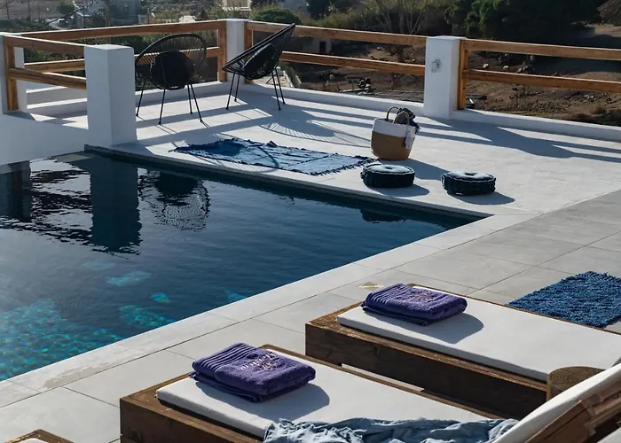 Naxos Skyline Luxury