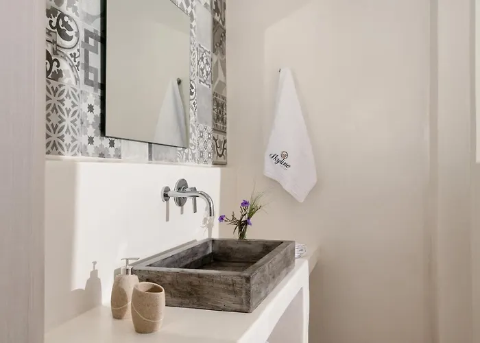 Naxos Skyline Luxury Villa